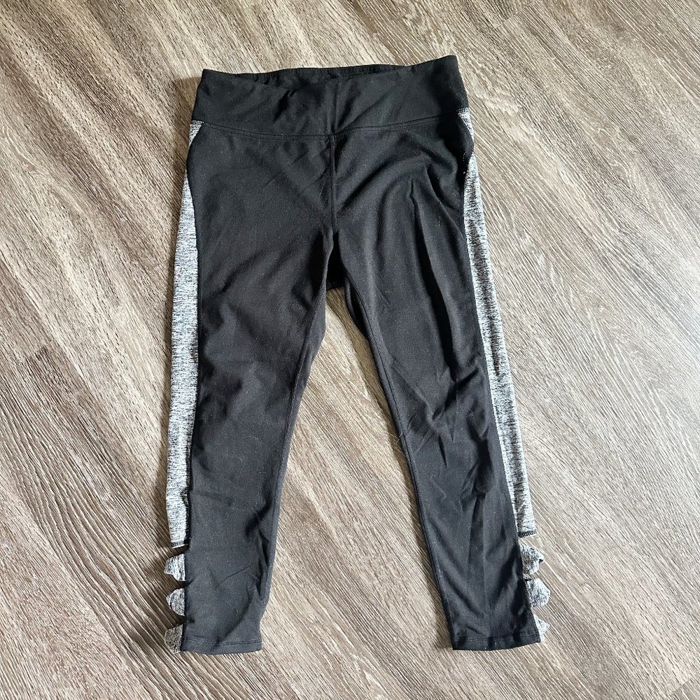 Women's GAIAM High-Waisted Capri Leggings